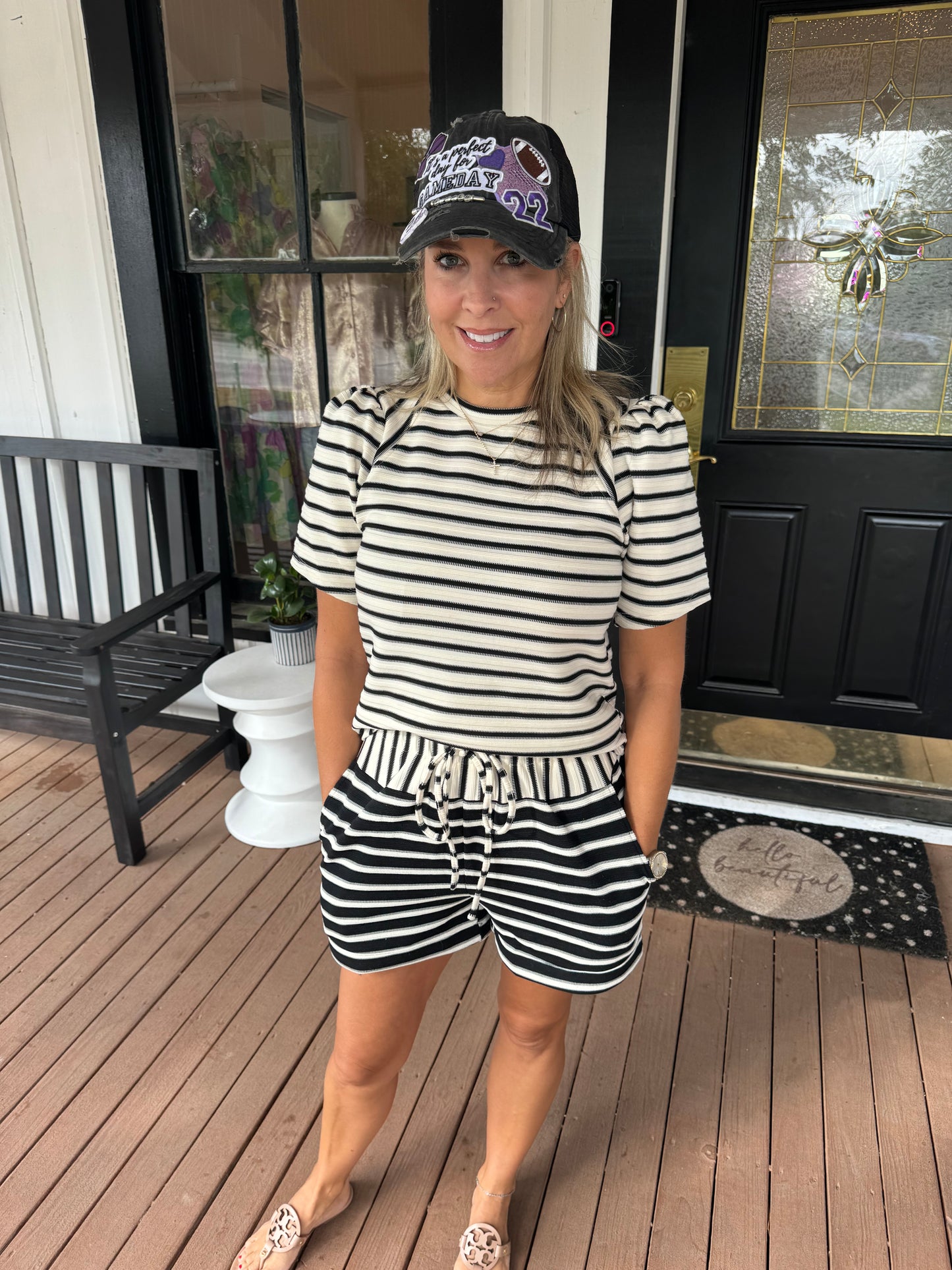 Contrast Striped Kint Shorts