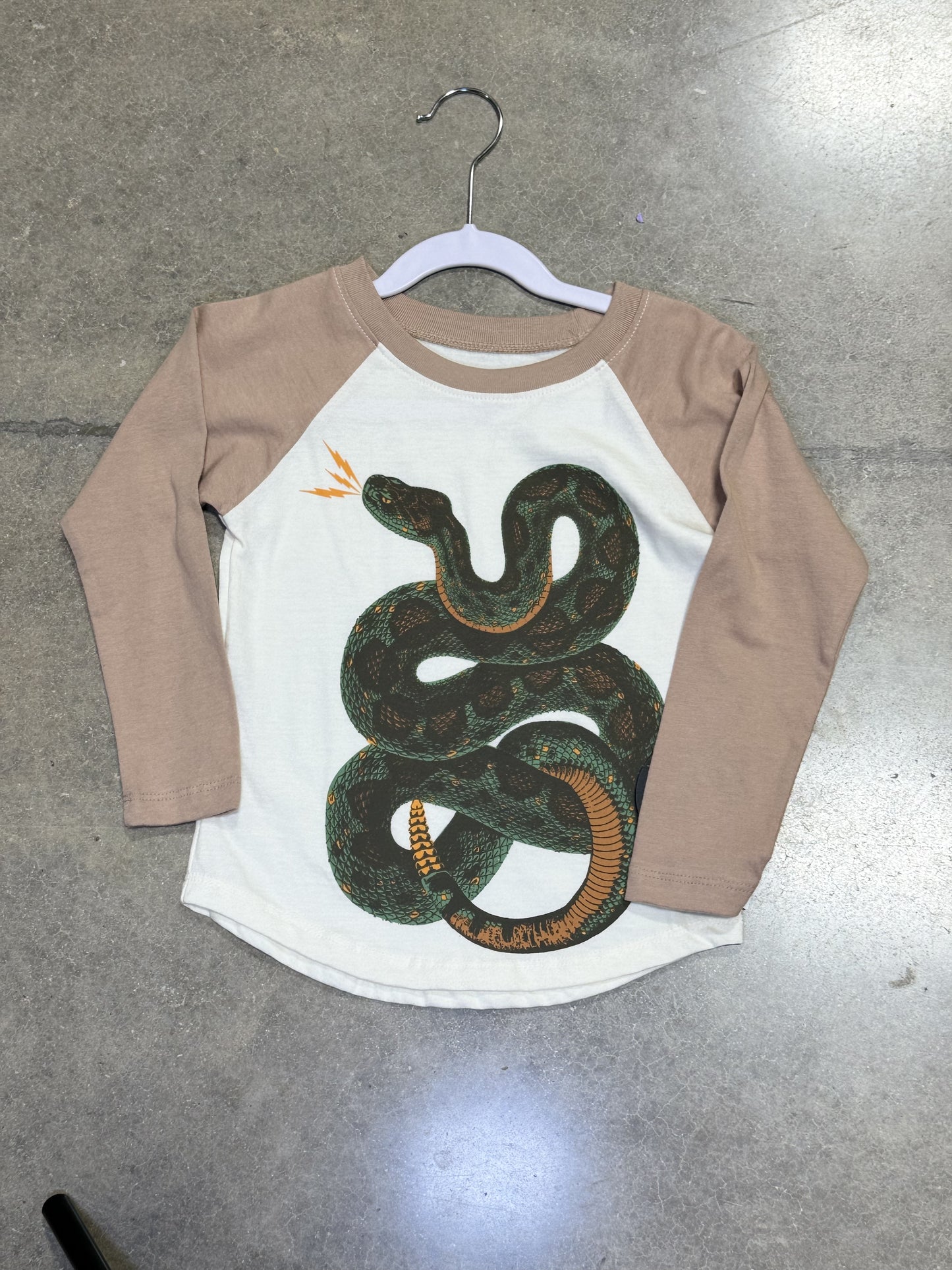 SNAKE PASS - Long Sleeve Tee