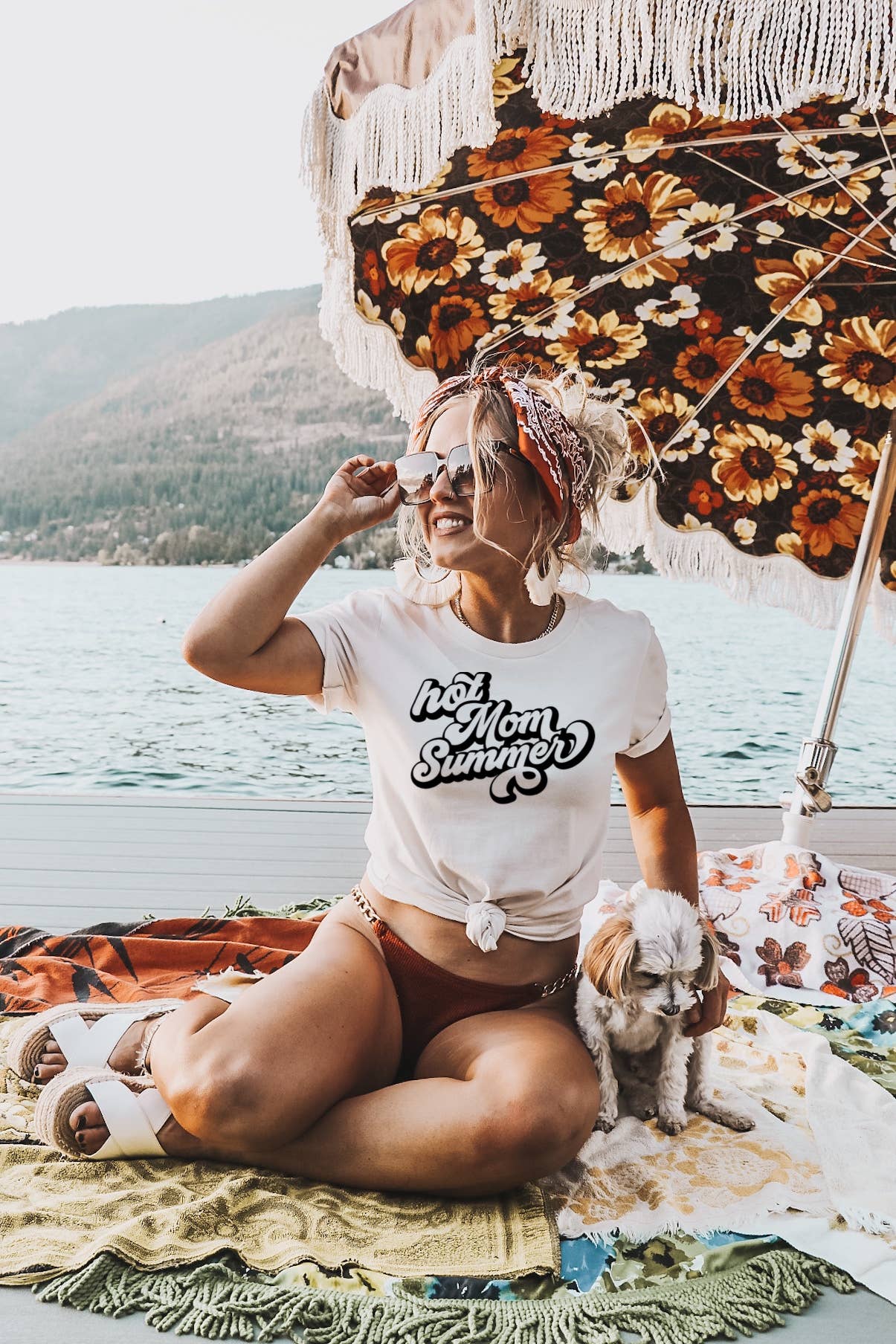 HOT MOM SUMMER TEE